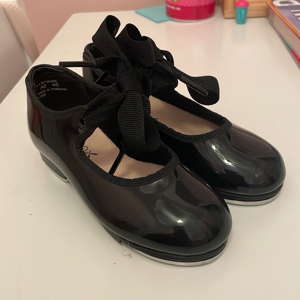 EUC Capezio Tap Shoes